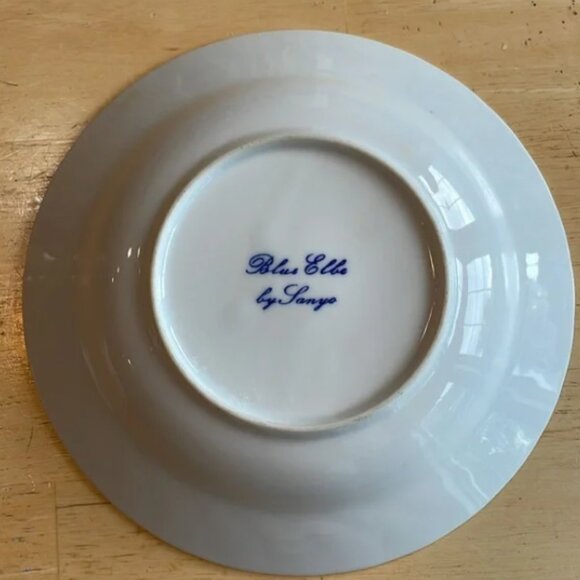 Blue Elbe By Sanyo Porcelain Plates Dinner Salad Bowl Blue Onion Floral Design - Picture 15 of 15
